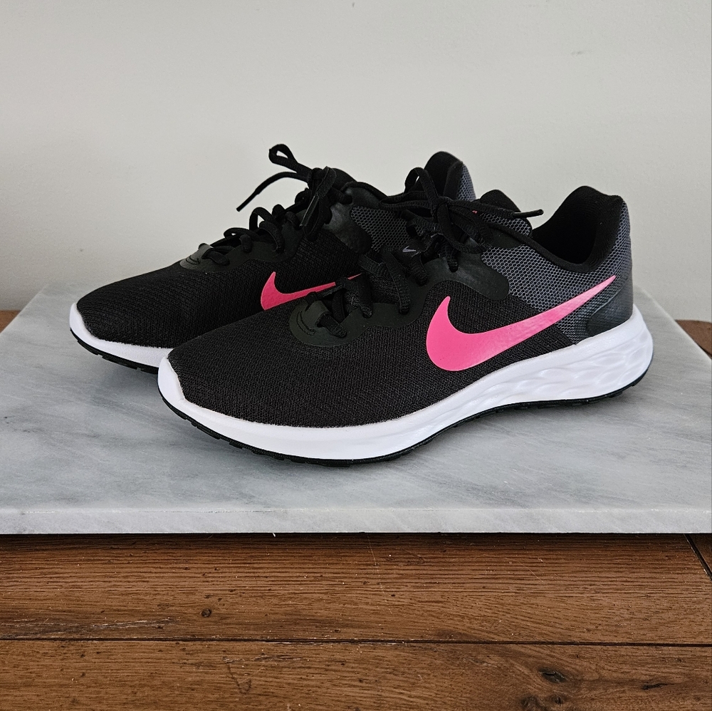 Nike Revolution Running Shoes